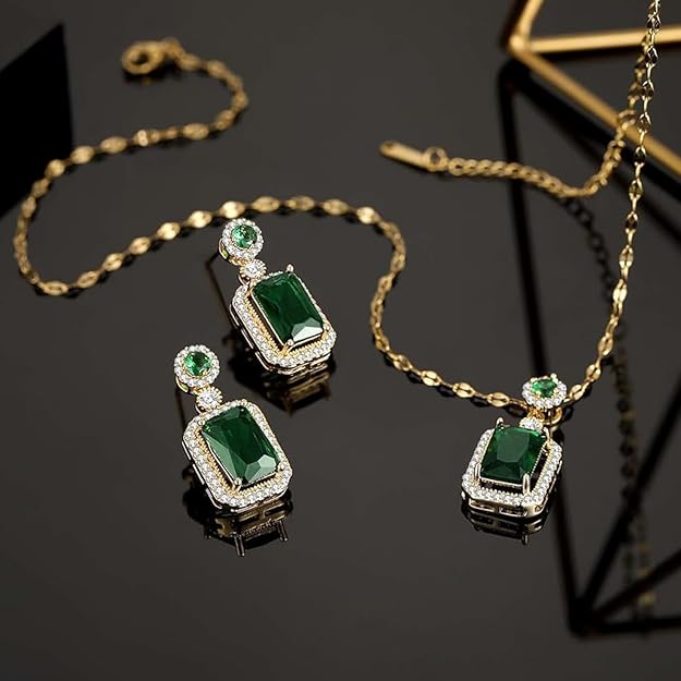 Studded Pendant Chain 2